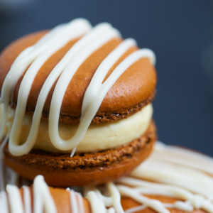 Gingerbread Macarons